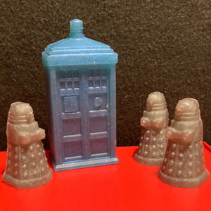 TARDIS & Daleks gift set
